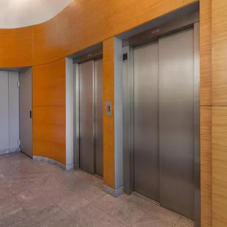 Sao Bento Gallery * リスボン